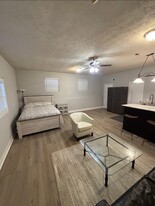 1245 Whitney Pl in Stone Mountain, GA - Building Photo