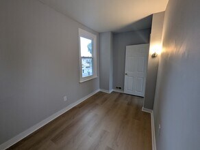 21 W Garrison St in Bethlehem, PA - Building Photo - Building Photo