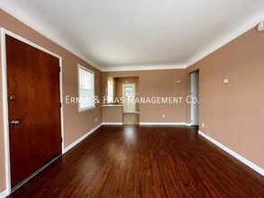 1401 N Bullis Rd in Compton, CA - Building Photo - Building Photo