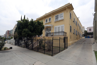 329 S Rampart Blvd in Los Angeles, CA - Building Photo - Building Photo