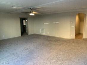 10170 Cascadia Creek St in Las Vegas, NV - Building Photo - Building Photo