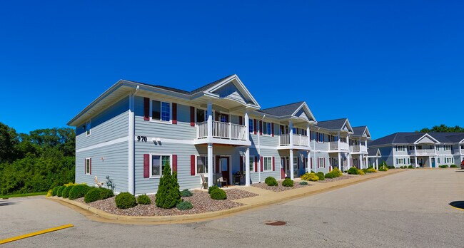 Halfway Creek Apartments in Holmen, WI - Building Photo - Building Photo