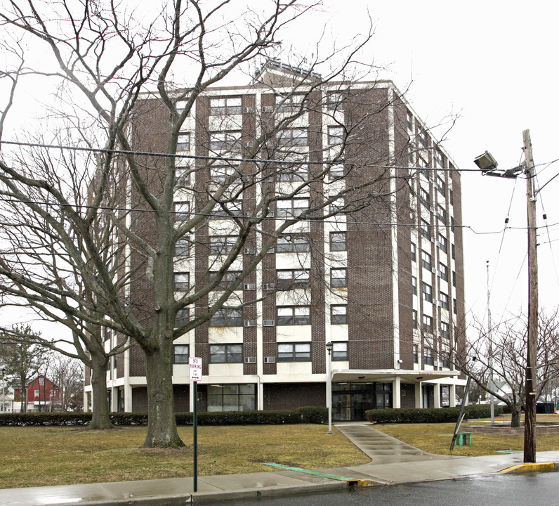 Kennedy Tower in Long Branch, NJ - Building Photo