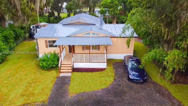 property at 260 Old Hwy 17