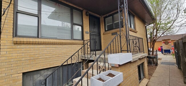 1134-1138 Akron St in Aurora, CO - Building Photo - Building Photo