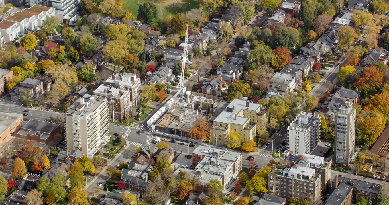 Amica Balmoral Club in Toronto, ON - Building Photo