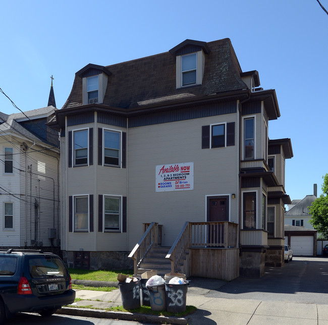 138 Deane St in New Bedford, MA - Building Photo - Building Photo