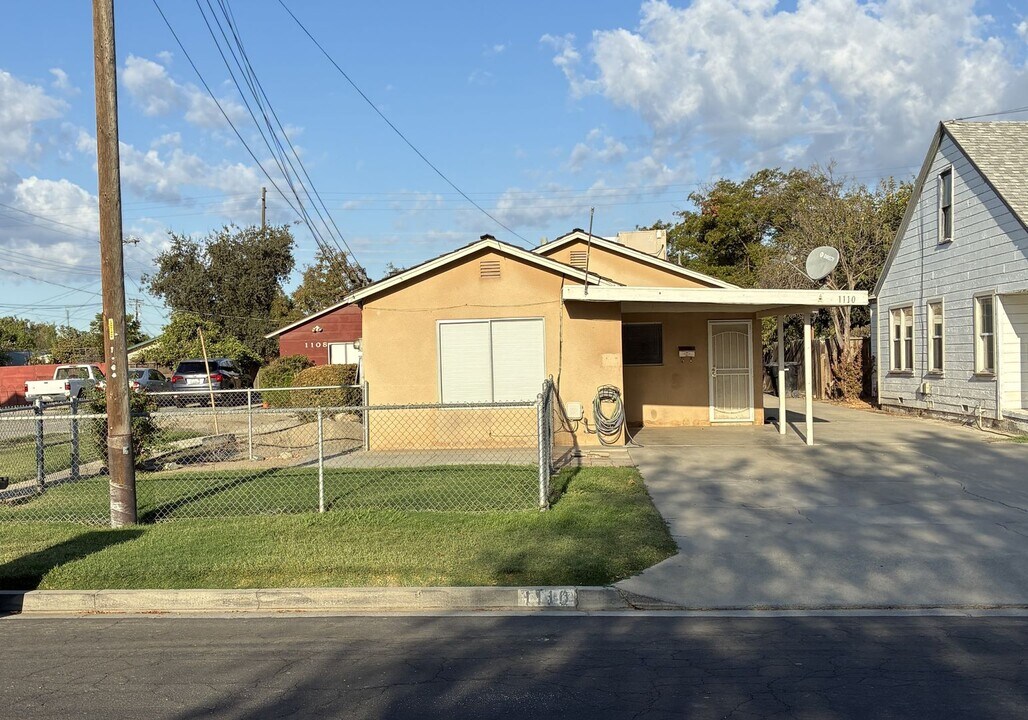 1110 Whitmore St in Hanford, CA - Building Photo