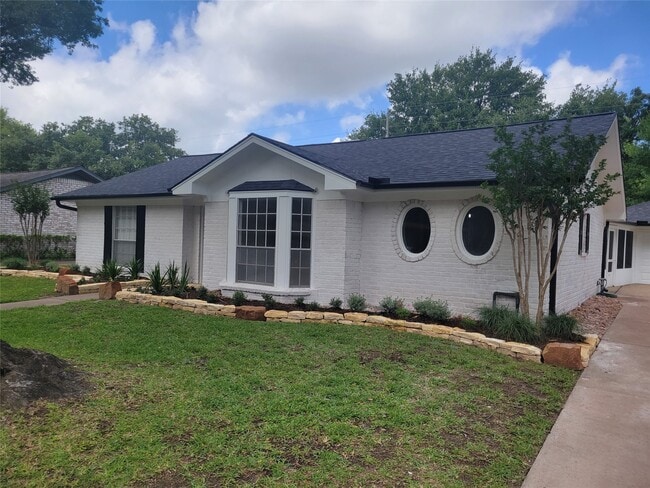 1409 Drexel Dr in Katy, TX - Building Photo - Building Photo