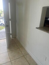 7101 SW 89th Ct in Miami, FL - Building Photo - Building Photo