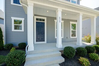 6529 Vischer Rd in Richmond, VA - Foto de edificio - Building Photo