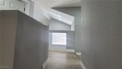 2600 Sidonia Ave in Las Vegas, NV - Building Photo - Building Photo