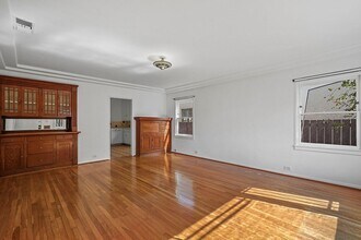 2132 Glencoe Ave in Los Angeles, CA - Building Photo - Building Photo