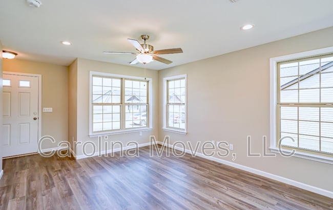 276 Lockeland Park Dr in Simpsonville, SC - Building Photo - Building Photo