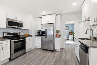 107 Belle Ave in Medford, MA - Building Photo - Building Photo