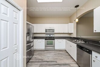 3739 Dogtrot St in New Port Richey, FL - Foto de edificio - Building Photo