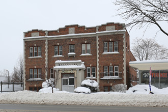 312 Lake Ave in Rochester, NY - Building Photo - Building Photo