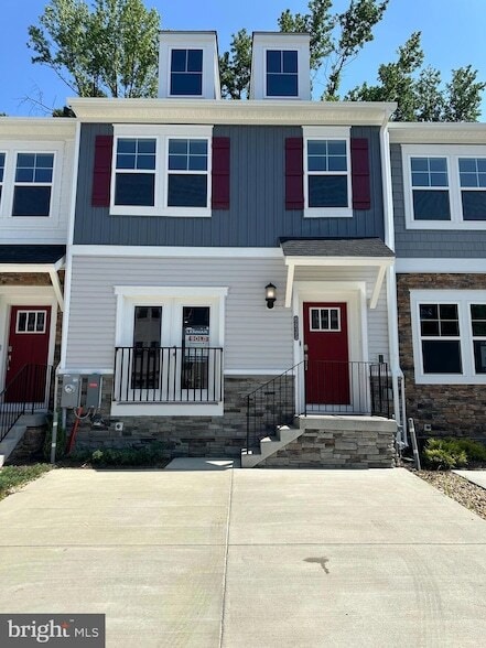 6835 Winterhill Ln, Unit 3 in Glen Burnie, MD - Building Photo - Building Photo