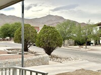 2718 Silver Ave in El Paso, TX - Foto de edificio - Building Photo