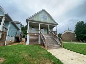 483 First Street in Athens, GA - Building Photo