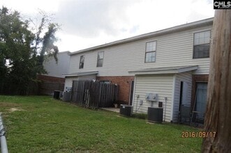 110 Villa Ct in West Columbia, SC - Building Photo - Building Photo