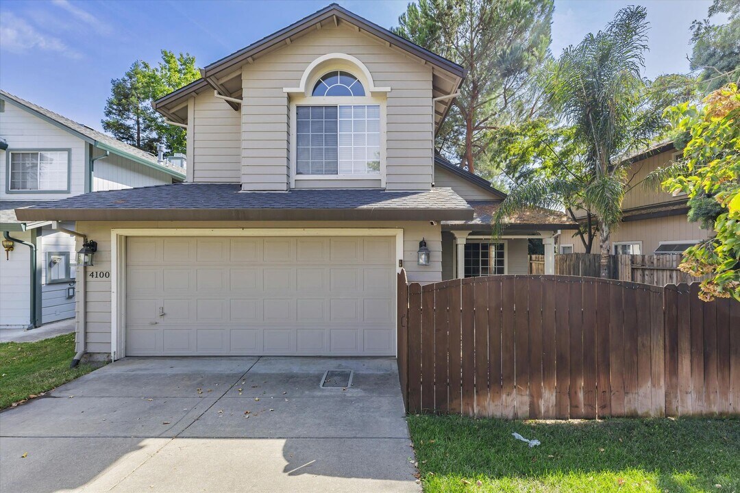 4100 Diane Dr in Antelope, CA - Building Photo