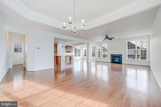 15000 Gossom Manor Pl in Haymarket, VA - Building Photo - Building Photo