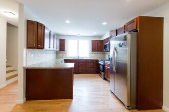 34 Liberty Dr in Mansfield, CT - Building Photo - Building Photo