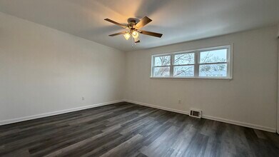 12611 Biscayne Dr in Philadelphia, PA - Building Photo - Building Photo