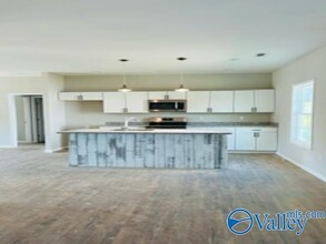 39 Seibold St in Guntersville, AL - Building Photo - Building Photo