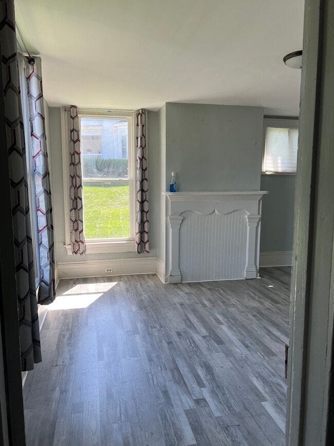 214 Brown Ave in Butler, PA - Foto de edificio - Building Photo