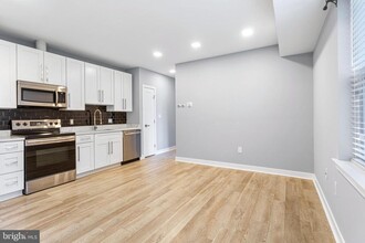 1617 Corcoran St NE-Unit -1 in Washington, DC - Building Photo - Building Photo