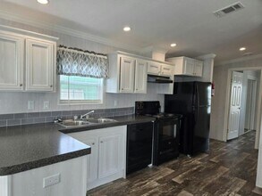 1311 US-92 in Auburndale, FL - Building Photo - Building Photo