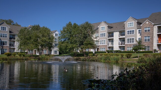 Fairfield Charles Pond at Coram in Coram, NY - Building Photo - Building Photo