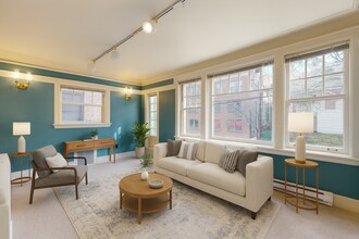 231 Summit Ave E in Seattle, WA - Building Photo - Building Photo