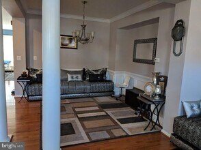 9173 Furey Rd in Lorton, VA - Building Photo - Building Photo