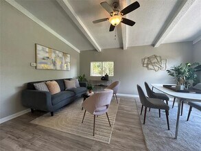 6505 Arnold Dr in Austin, TX - Building Photo - Building Photo