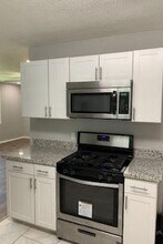 804 E 4th St in Picayune, MS - Building Photo - Building Photo