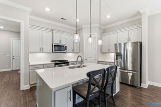 125 Bur Oak Dr in Madison, AL - Building Photo - Building Photo