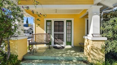 1335 Park Ave in Long Beach, CA - Building Photo - Building Photo