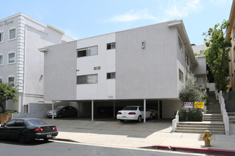 1711 Malcolm Ave in Los Angeles, CA - Building Photo - Primary Photo