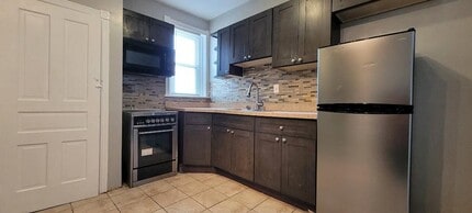 5138 Ludlow St in Philadelphia, PA - Building Photo - Building Photo