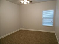 2012 Oliver St photo'