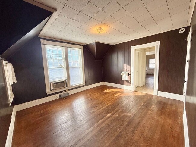 property at 1544 D St