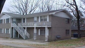 10901 Mara Lynn Rd in Little Rock, AR - Building Photo