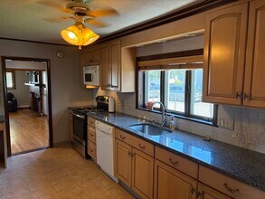 36 Prescott St, Unit 36 in Everett, MA - Building Photo - Building Photo