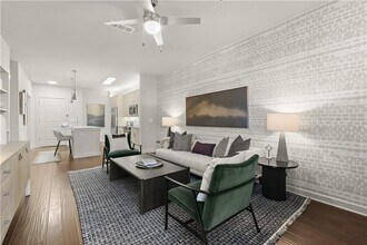 2420 Peachtree Rd in Atlanta, GA - Building Photo - Building Photo