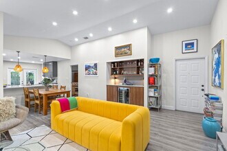 2474 Bedford Mews Dr in Wellington, FL - Building Photo - Building Photo