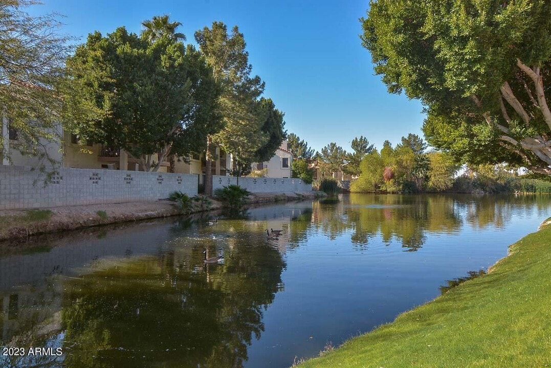 7101 W BEARDSLEY Rd in Glendale, AZ - Building Photo
