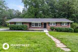 3545 Ingledale Dr SW in Atlanta, GA - Building Photo